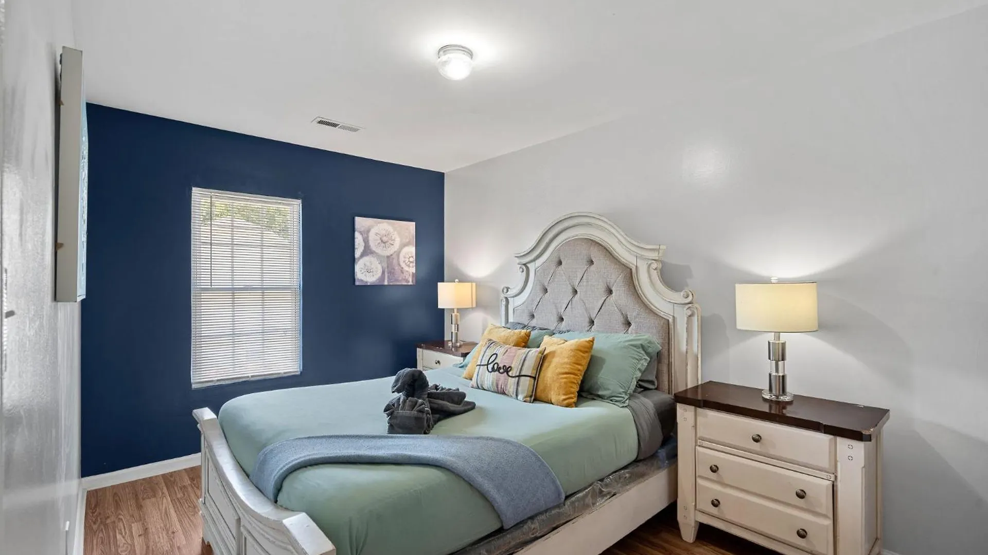 Cozy 4Br Home Near Uptown -King Bed- Jacuzzi 샬럿
